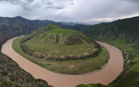 逐“绿”而行：中国合力保护长江水生态